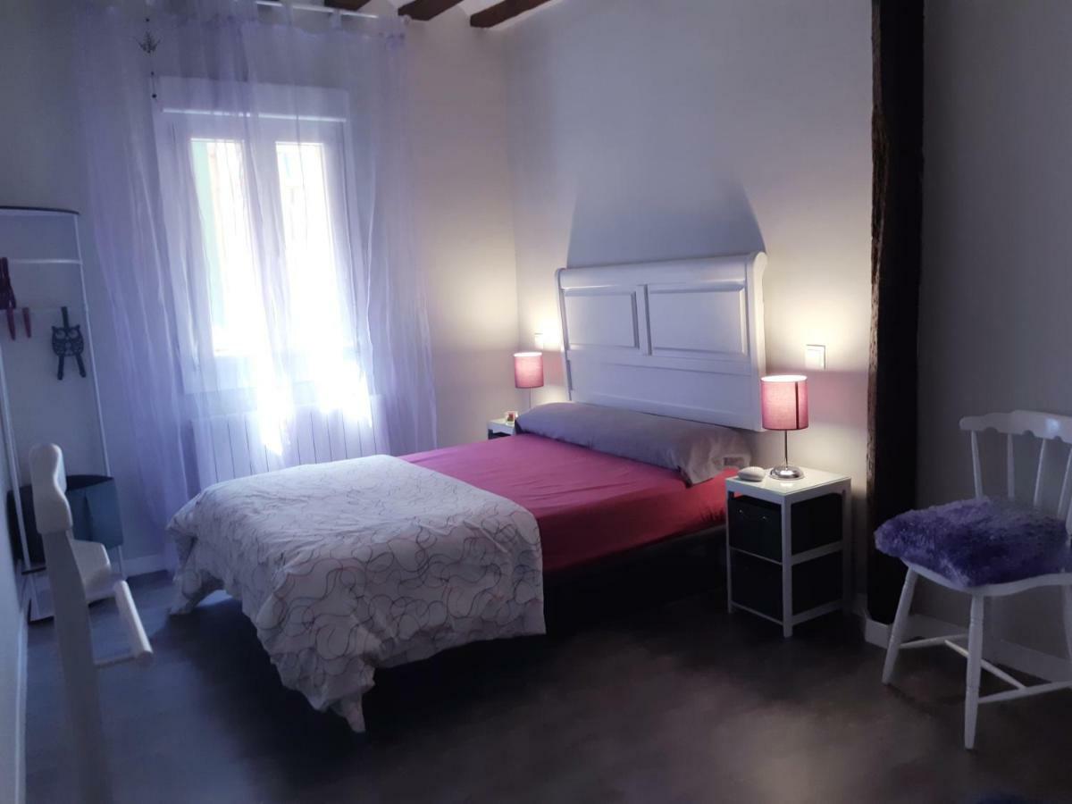 Apartamento Corazon De Portales ログローニョ エクステリア 写真